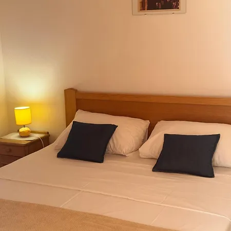 Ducina Apartment Milna (Brac)