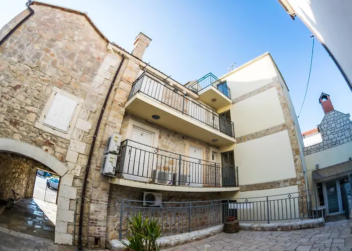 Ducina Διαμέρισμα Milna (Brac)